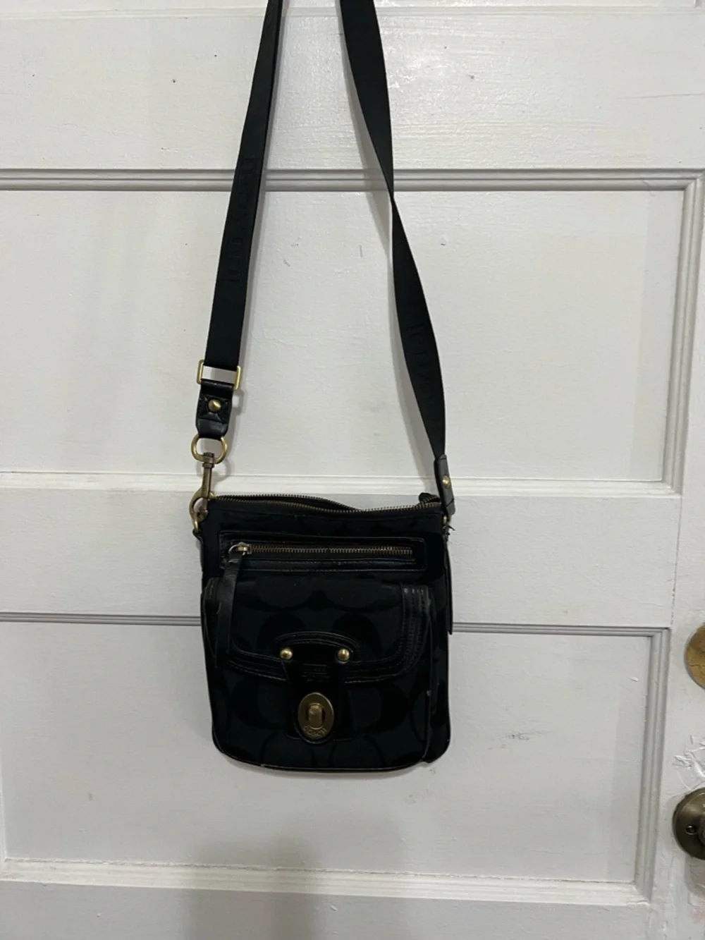 Coach Black Signature Crossbody with Gold Hardware